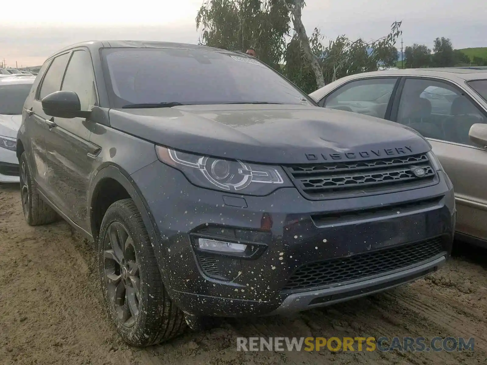 1 Photograph of a damaged car SALCR2FX0KH790691 LAND ROVER DISCOVERY 2019