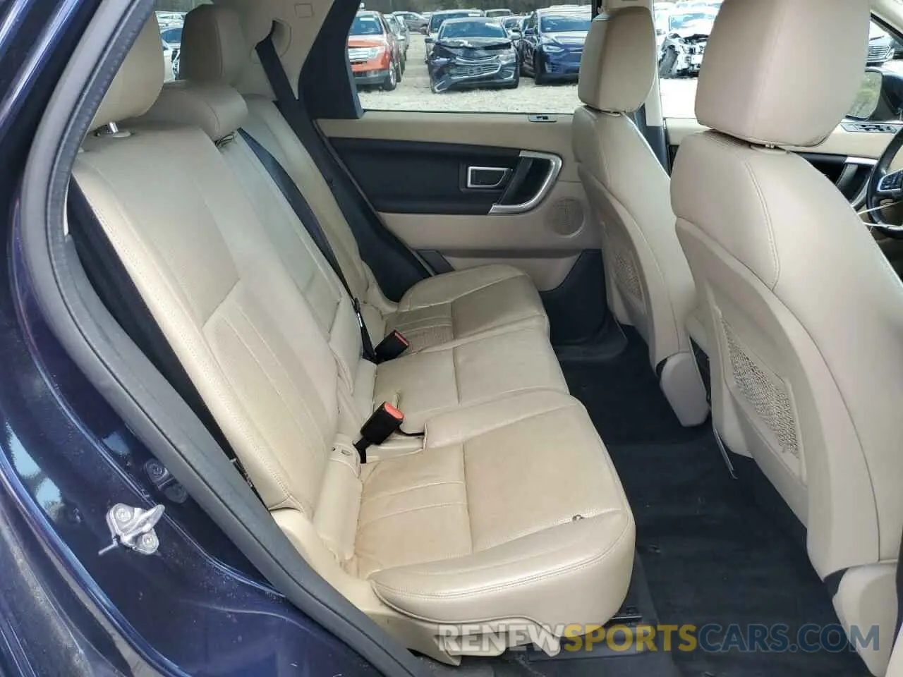 10 Photograph of a damaged car SALCR2FX0KH803732 LAND ROVER DISCOVERY 2019