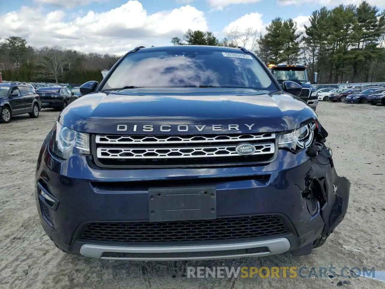 5 Photograph of a damaged car SALCR2FX0KH803732 LAND ROVER DISCOVERY 2019