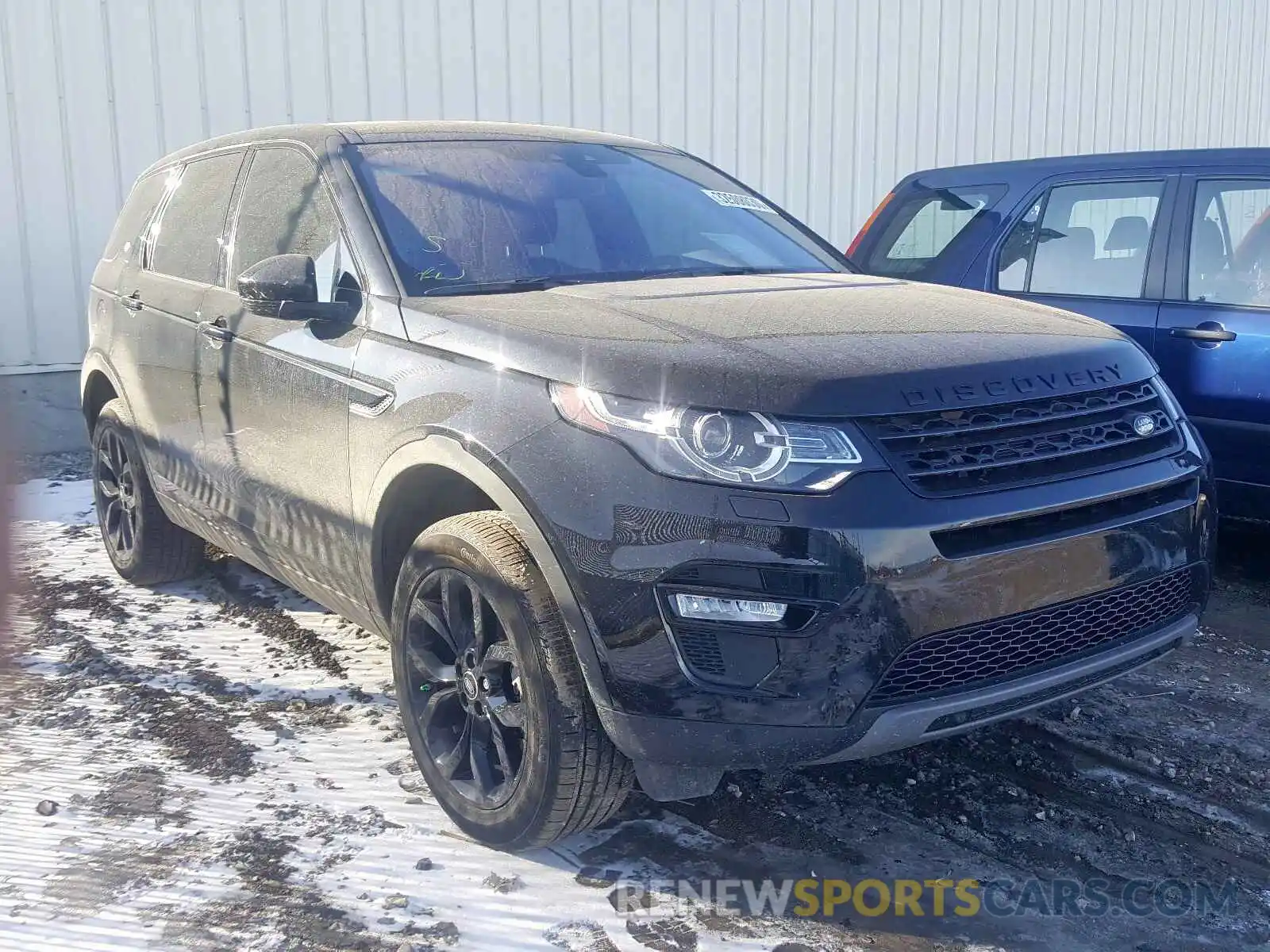 1 Photograph of a damaged car SALCR2FX1KH799948 LAND ROVER DISCOVERY 2019