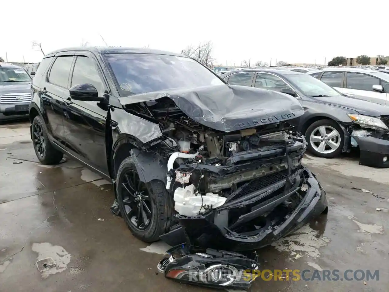 1 Photograph of a damaged car SALCR2FX1KH808017 LAND ROVER DISCOVERY 2019