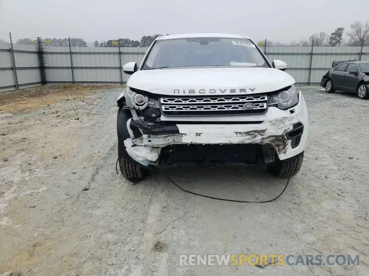 9 Photograph of a damaged car SALCR2FX2KH794385 LAND ROVER DISCOVERY 2019