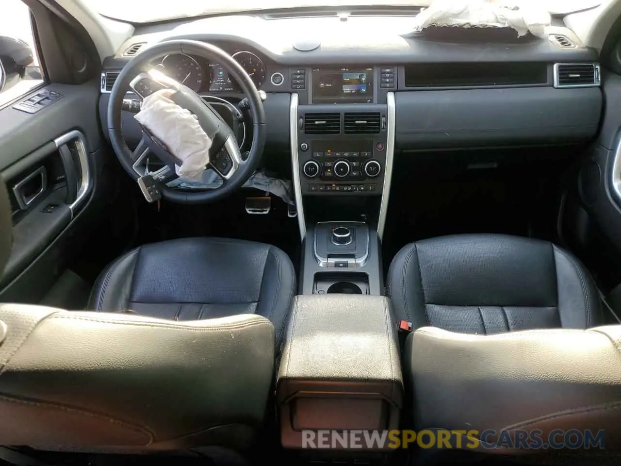 8 Photograph of a damaged car SALCR2FX2KH829846 LAND ROVER DISCOVERY 2019