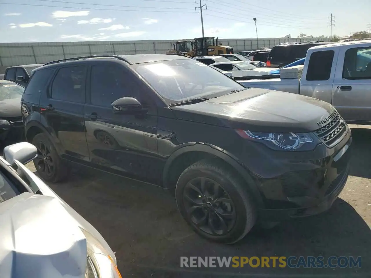 4 Photograph of a damaged car SALCR2FX4KH823546 LAND ROVER DISCOVERY 2019