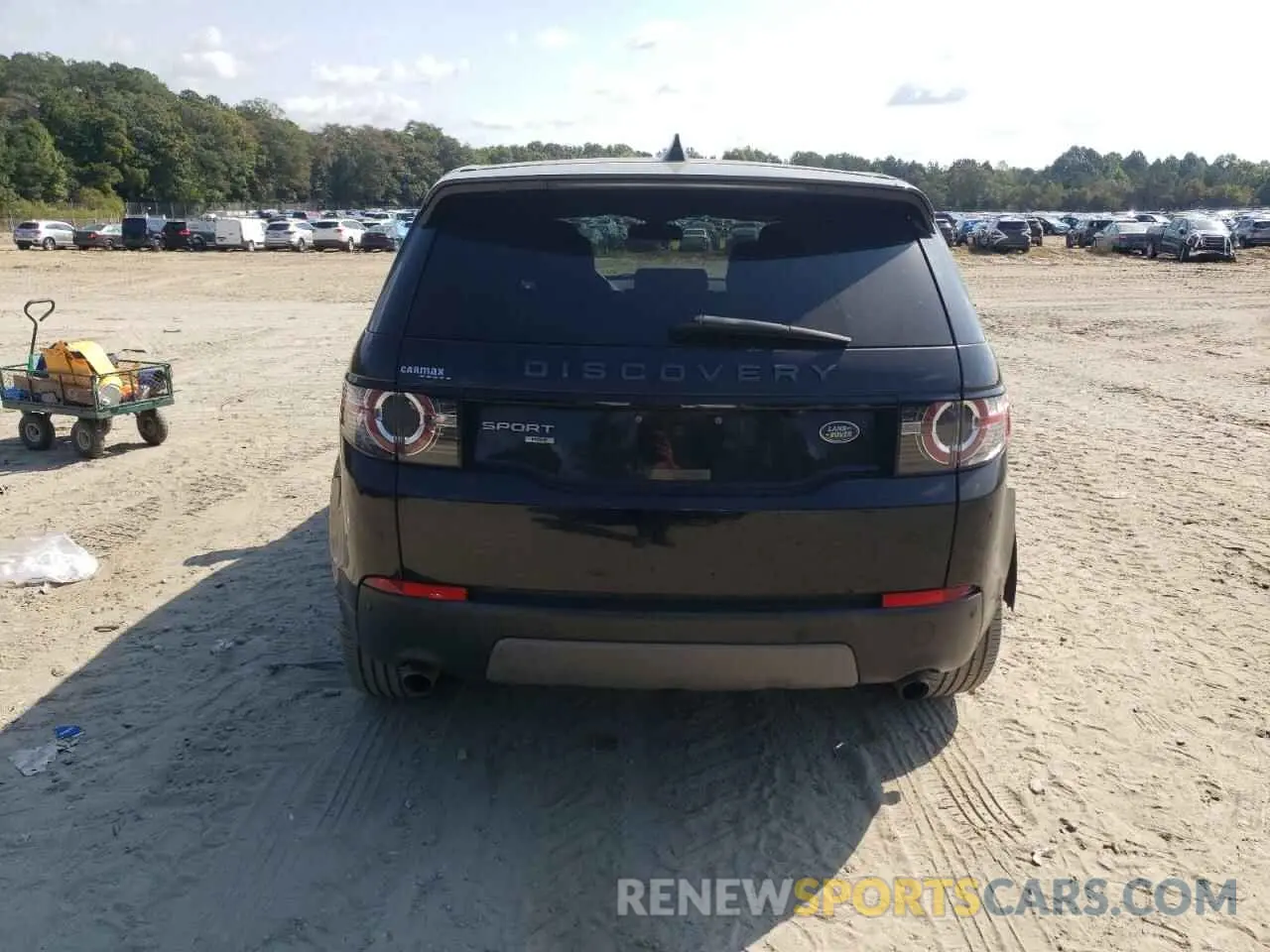 6 Photograph of a damaged car SALCR2FX5KH803077 LAND ROVER DISCOVERY 2019