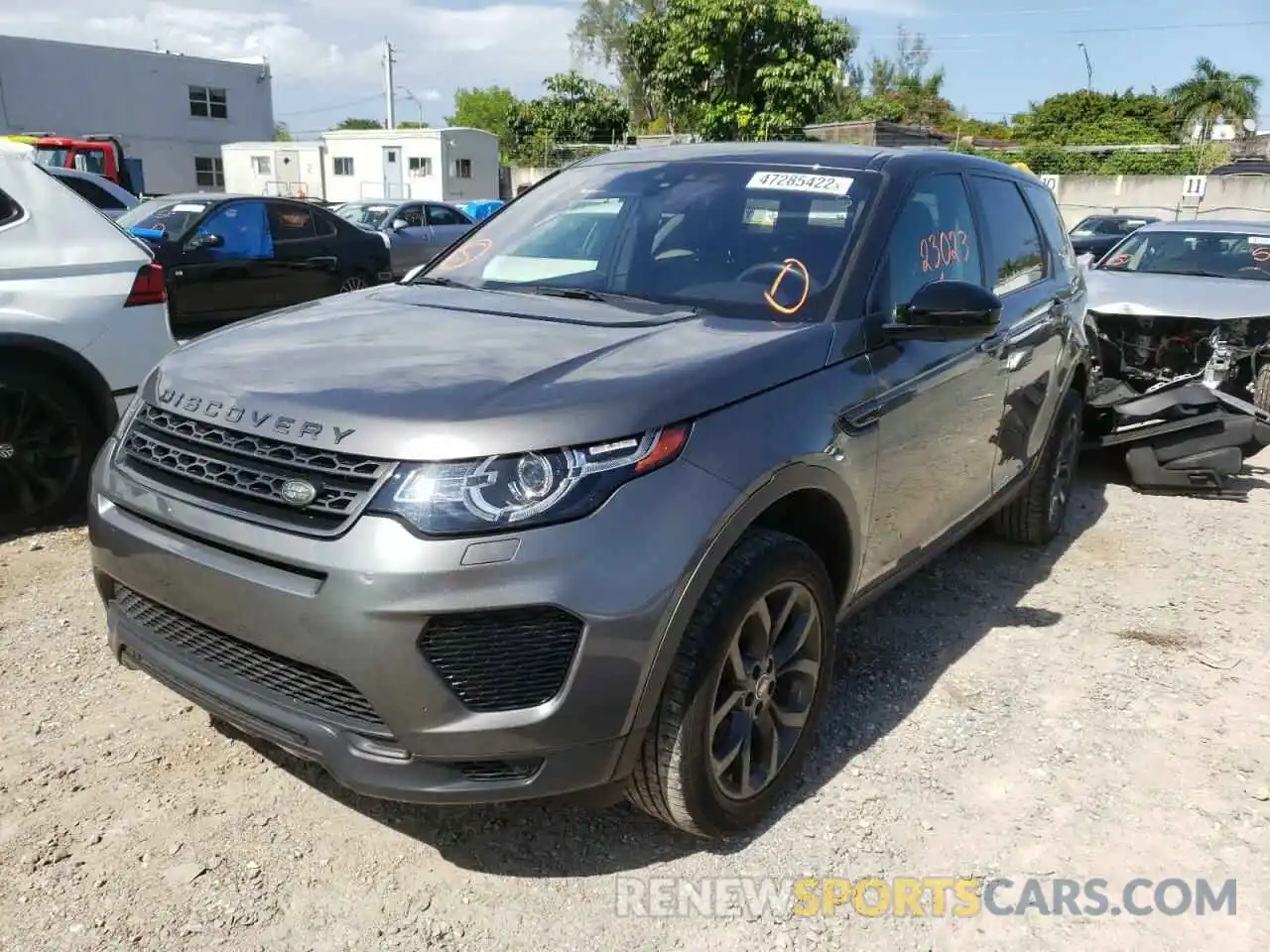 2 Photograph of a damaged car SALCR2FX6KH803007 LAND ROVER DISCOVERY 2019