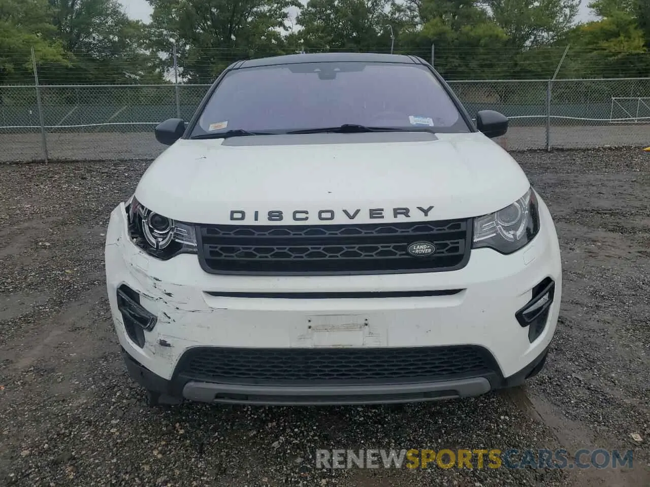 5 Photograph of a damaged car SALCR2FX7KH781471 LAND ROVER DISCOVERY 2019