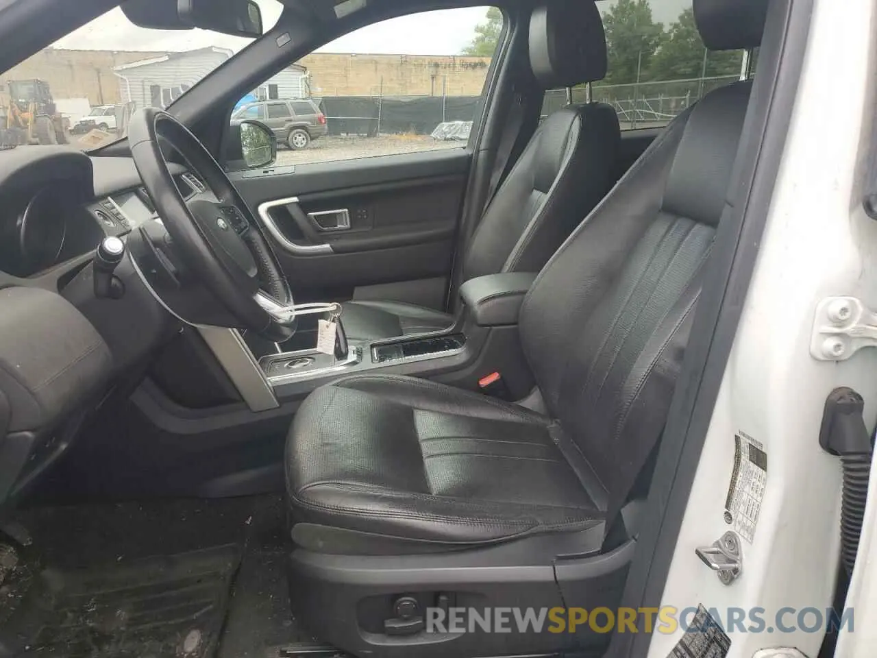 7 Photograph of a damaged car SALCR2FX7KH781471 LAND ROVER DISCOVERY 2019