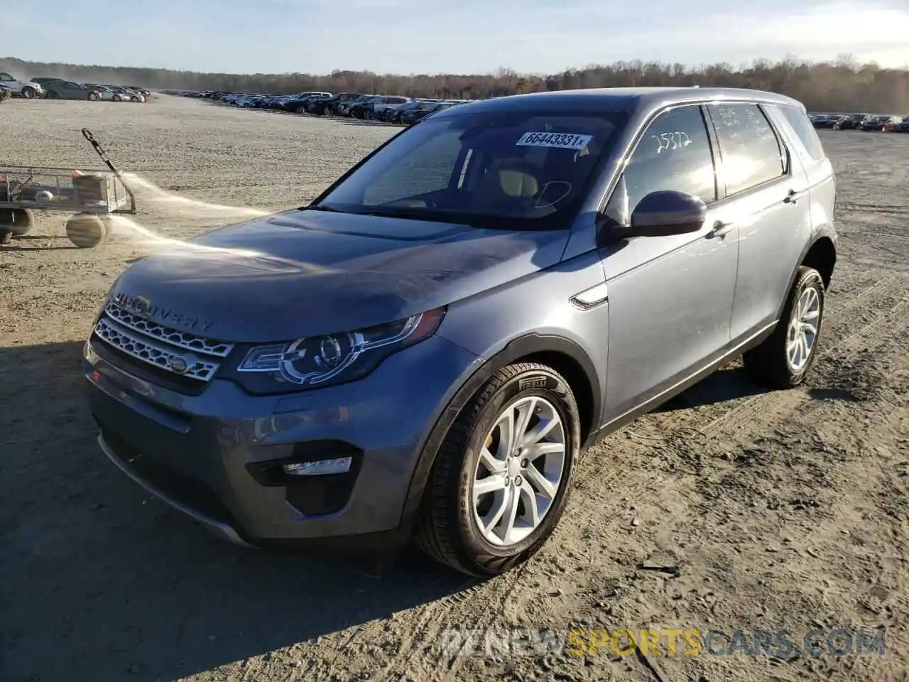 2 Photograph of a damaged car SALCR2FX7KH798397 LAND ROVER DISCOVERY 2019