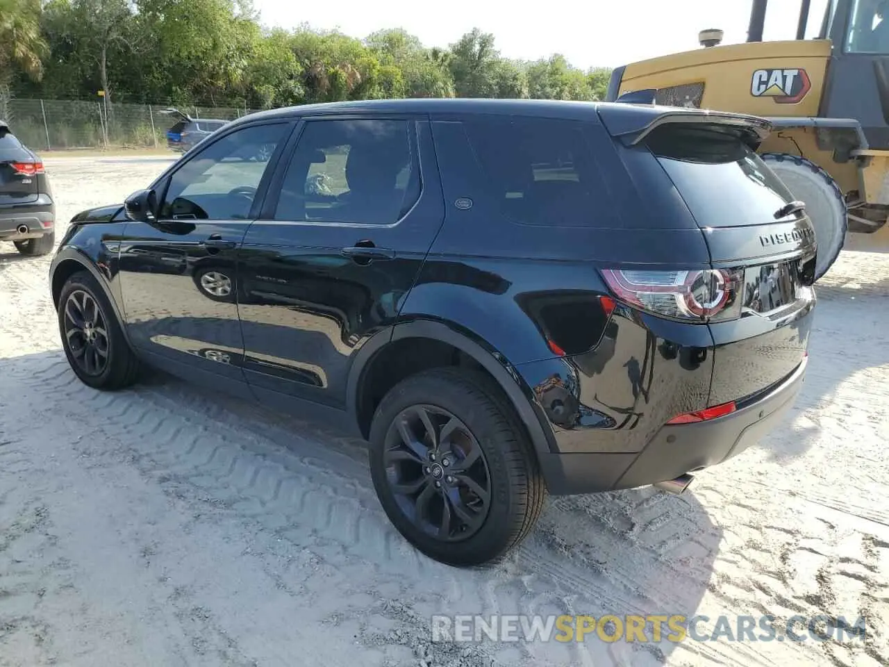 2 Photograph of a damaged car SALCR2FX7KH814050 LAND ROVER DISCOVERY 2019