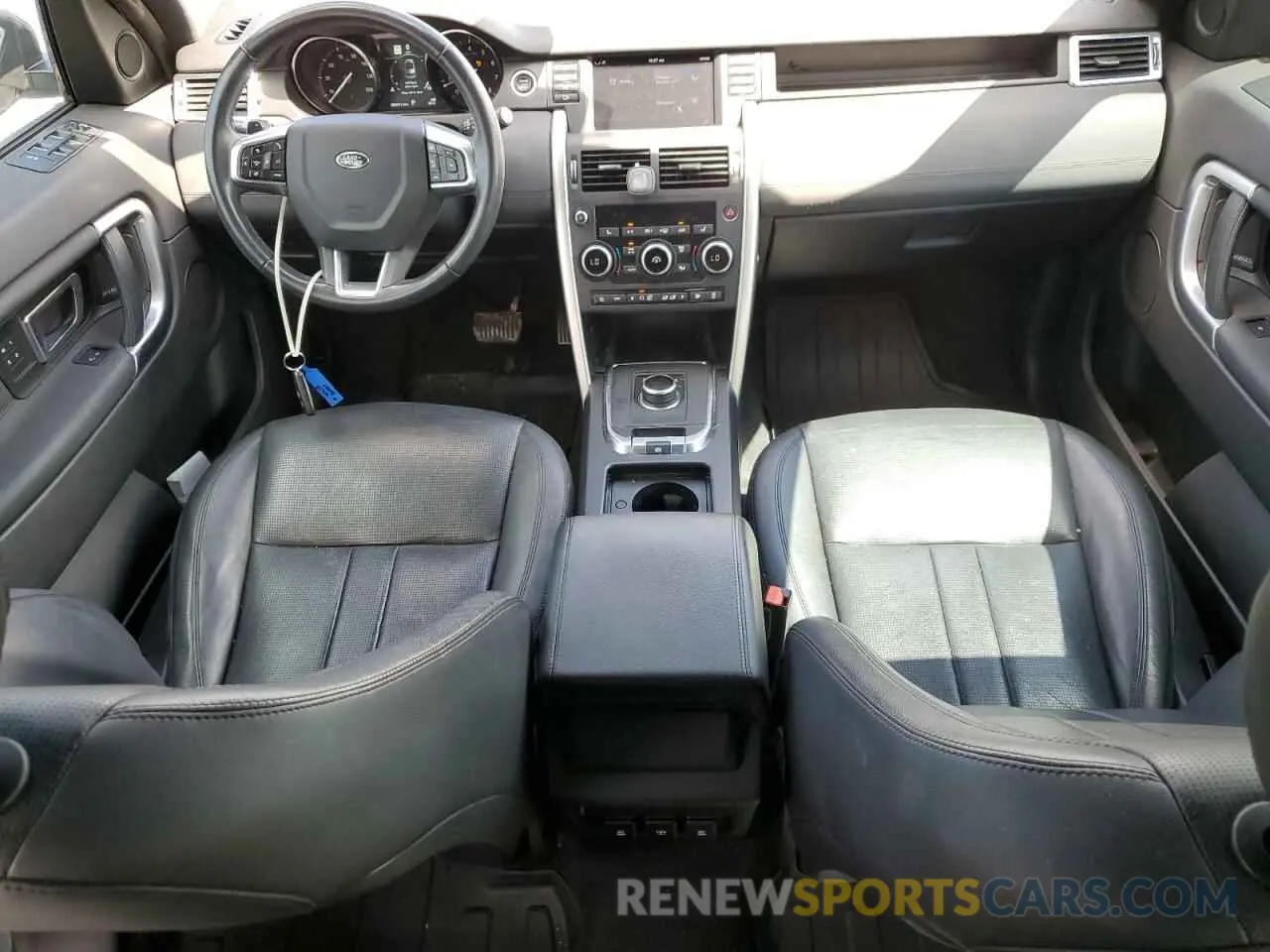 8 Photograph of a damaged car SALCR2FX8KH807706 LAND ROVER DISCOVERY 2019