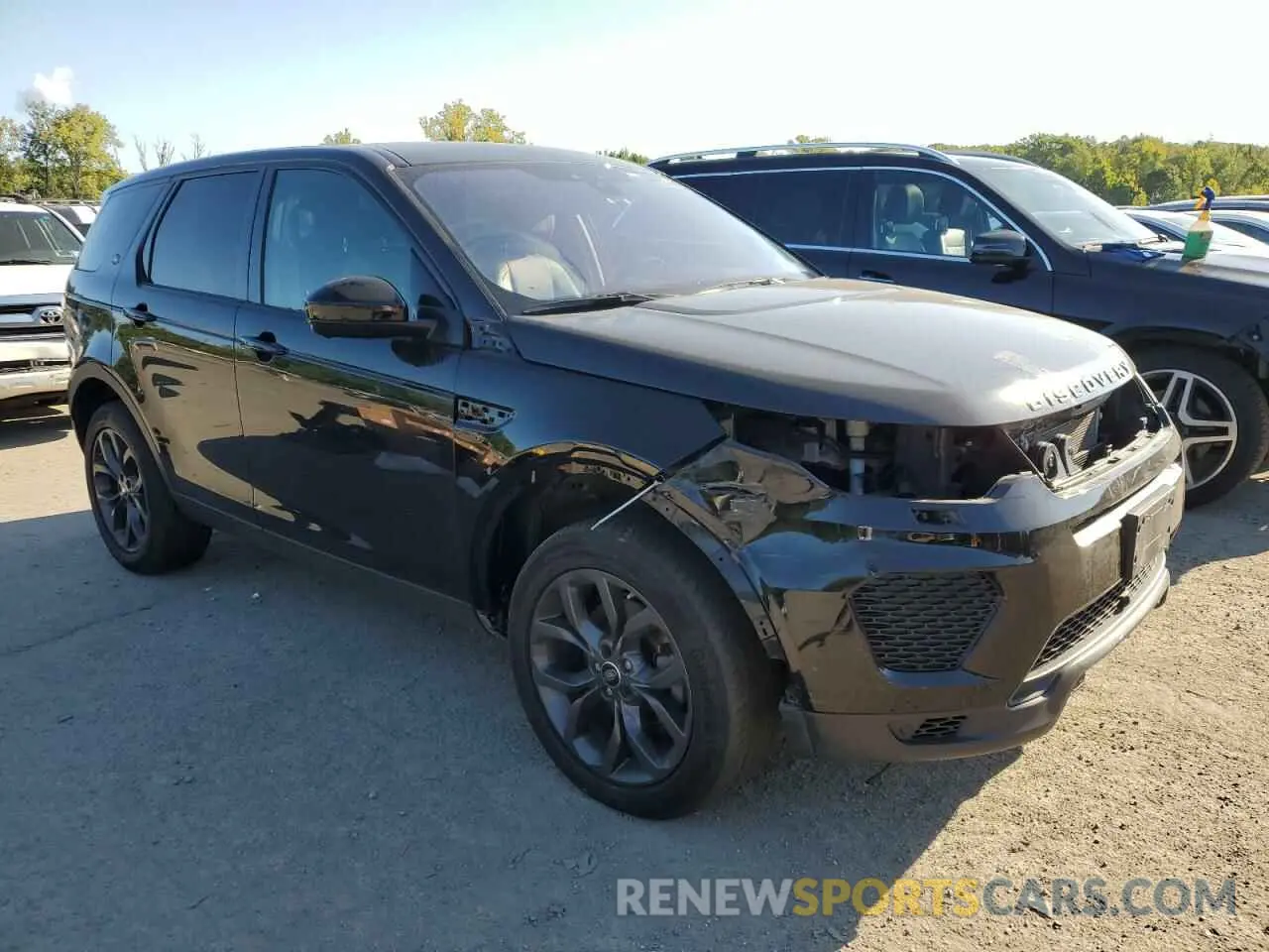 4 Photograph of a damaged car SALCR2FX9KH804538 LAND ROVER DISCOVERY 2019