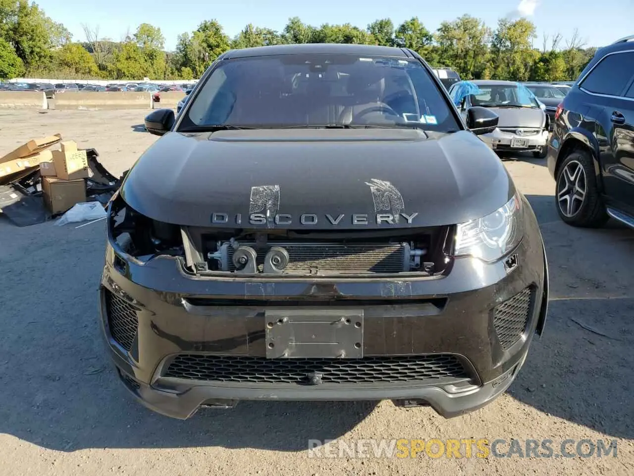 5 Photograph of a damaged car SALCR2FX9KH804538 LAND ROVER DISCOVERY 2019