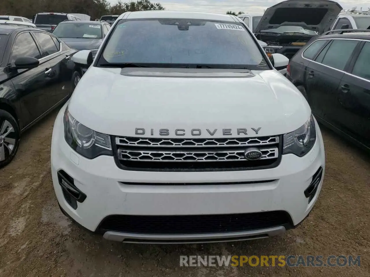 5 Photograph of a damaged car SALCR2FXXKH792576 LAND ROVER DISCOVERY 2019