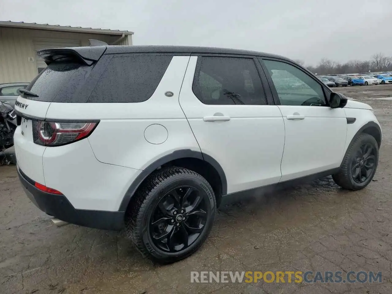 3 Photograph of a damaged car SALCT2FX5KH803386 LAND ROVER DISCOVERY 2019