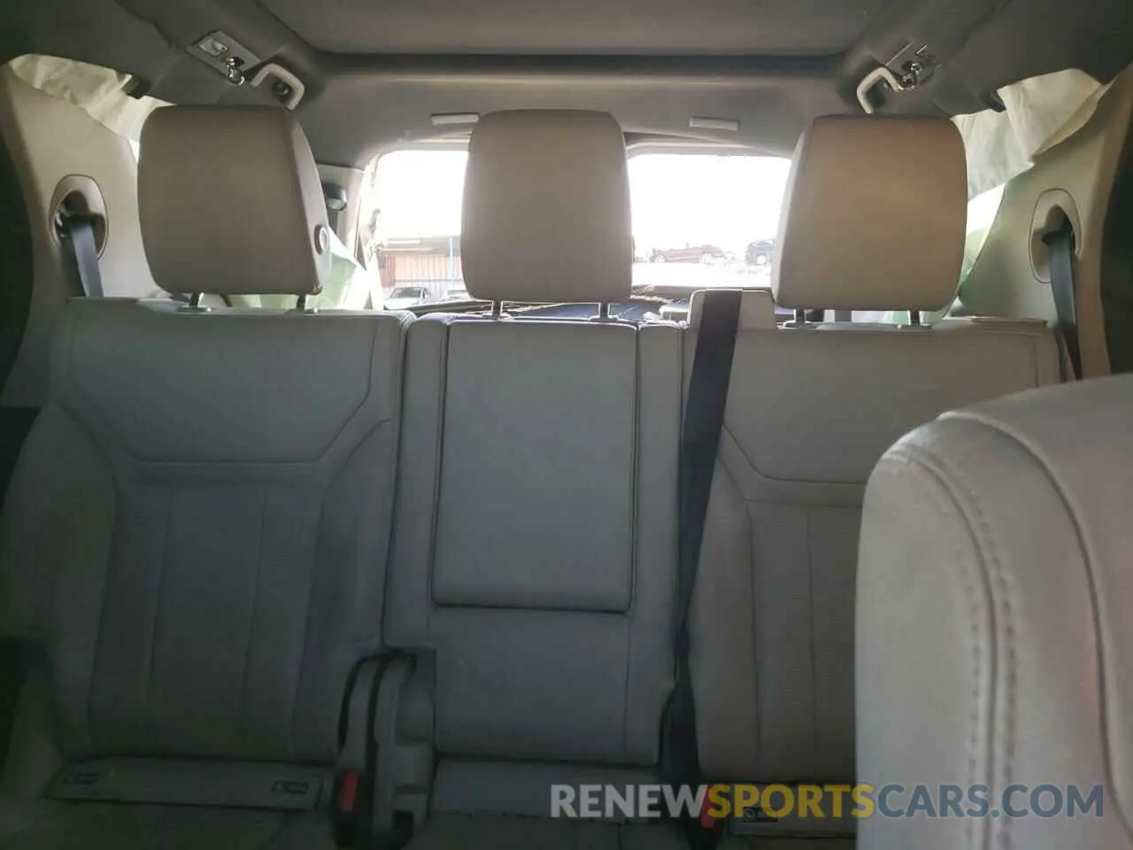 10 Photograph of a damaged car SALRG2RV1K2401649 LAND ROVER DISCOVERY 2019