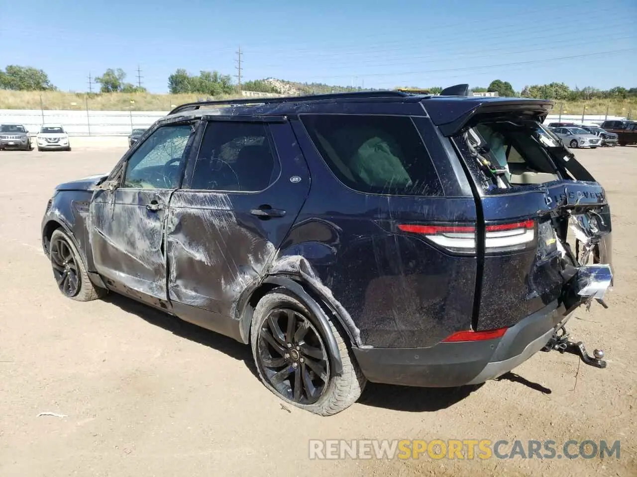2 Photograph of a damaged car SALRG2RV1K2401649 LAND ROVER DISCOVERY 2019
