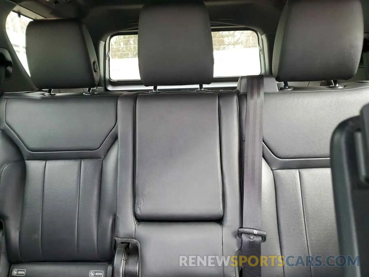 10 Photograph of a damaged car SALRG2RV2KA094255 LAND ROVER DISCOVERY 2019