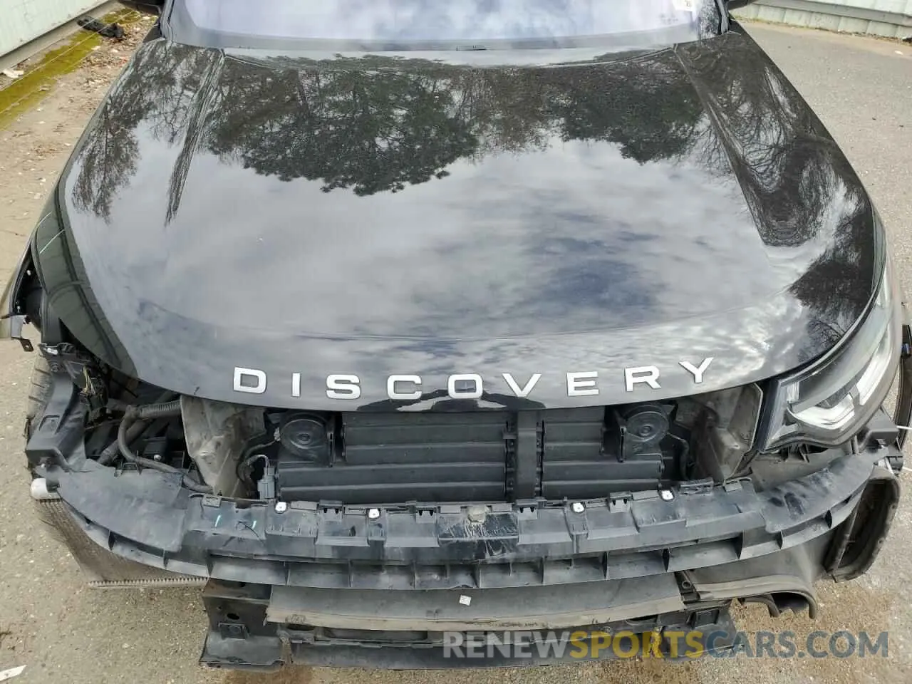 12 Photograph of a damaged car SALRG2RV2KA094255 LAND ROVER DISCOVERY 2019