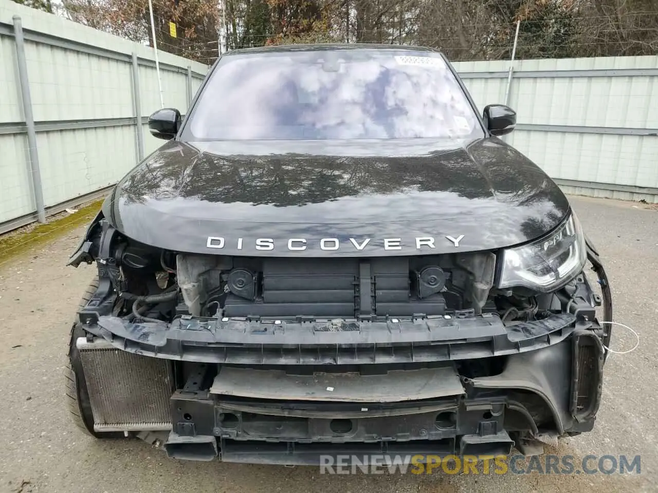 5 Photograph of a damaged car SALRG2RV2KA094255 LAND ROVER DISCOVERY 2019