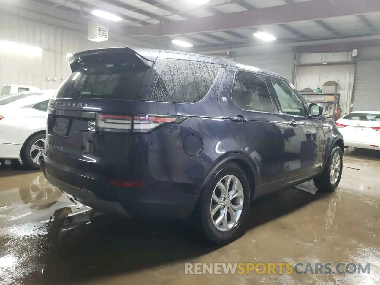 3 Photograph of a damaged car SALRG2RV3KA080977 LAND ROVER DISCOVERY 2019