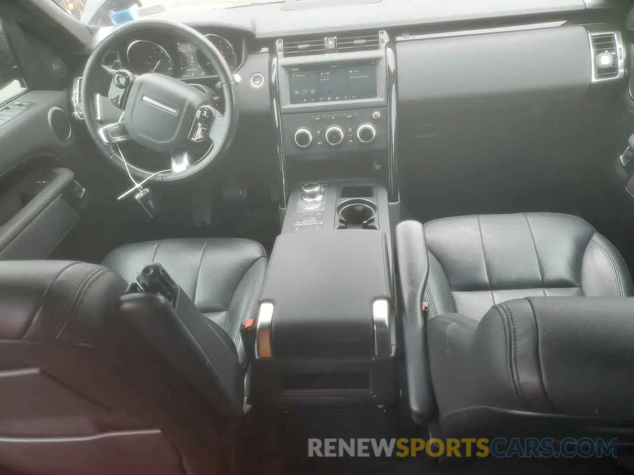 8 Photograph of a damaged car SALRG2RV3KA094622 LAND ROVER DISCOVERY 2019