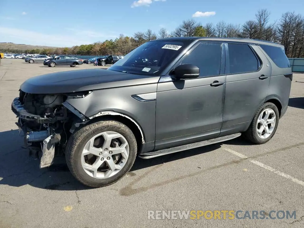 1 Photograph of a damaged car SALRG2RV6K2401047 LAND ROVER DISCOVERY 2019