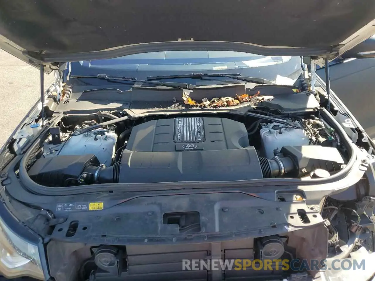 12 Photograph of a damaged car SALRG2RV6K2401047 LAND ROVER DISCOVERY 2019