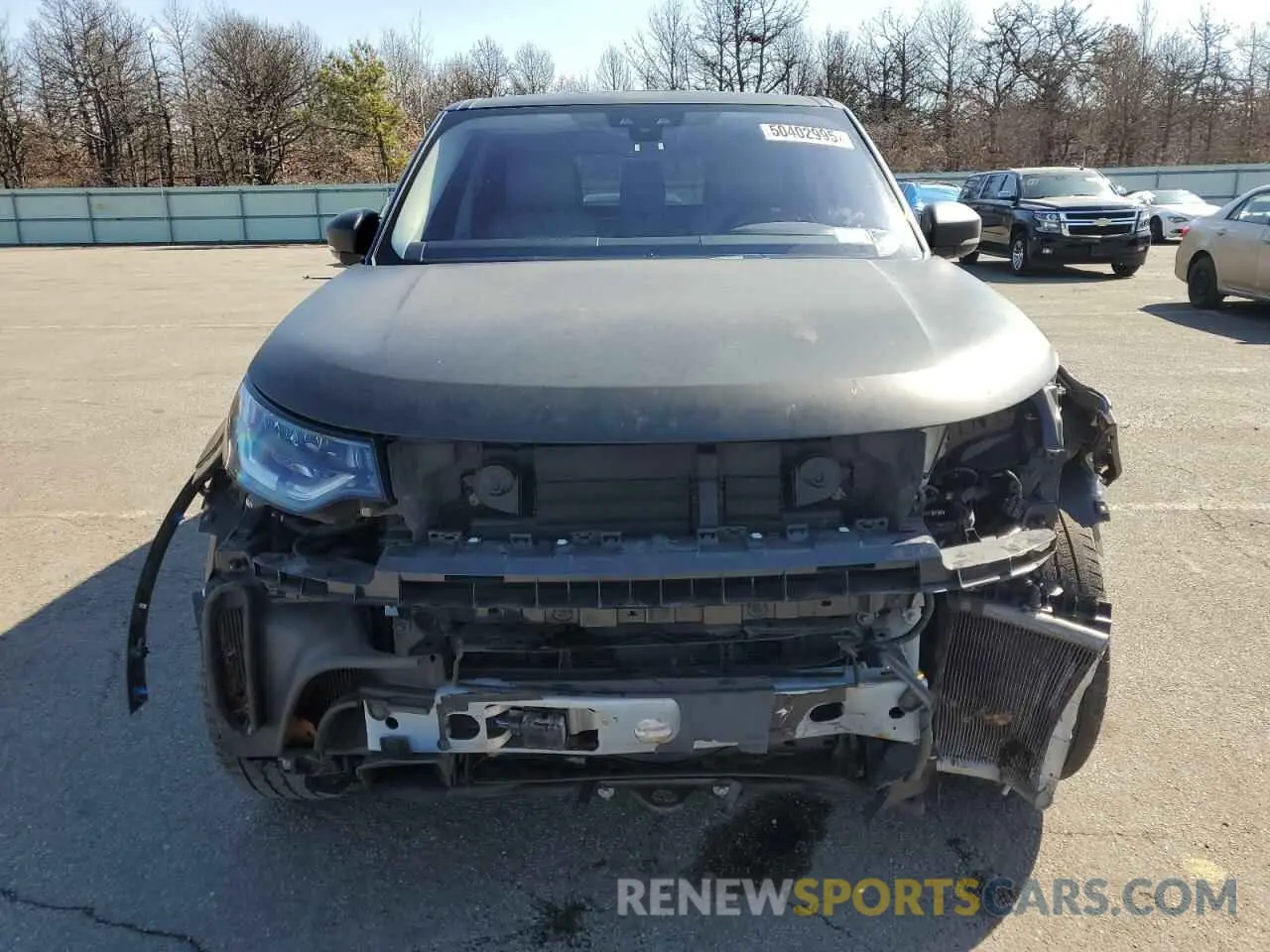 5 Photograph of a damaged car SALRG2RV6K2401047 LAND ROVER DISCOVERY 2019