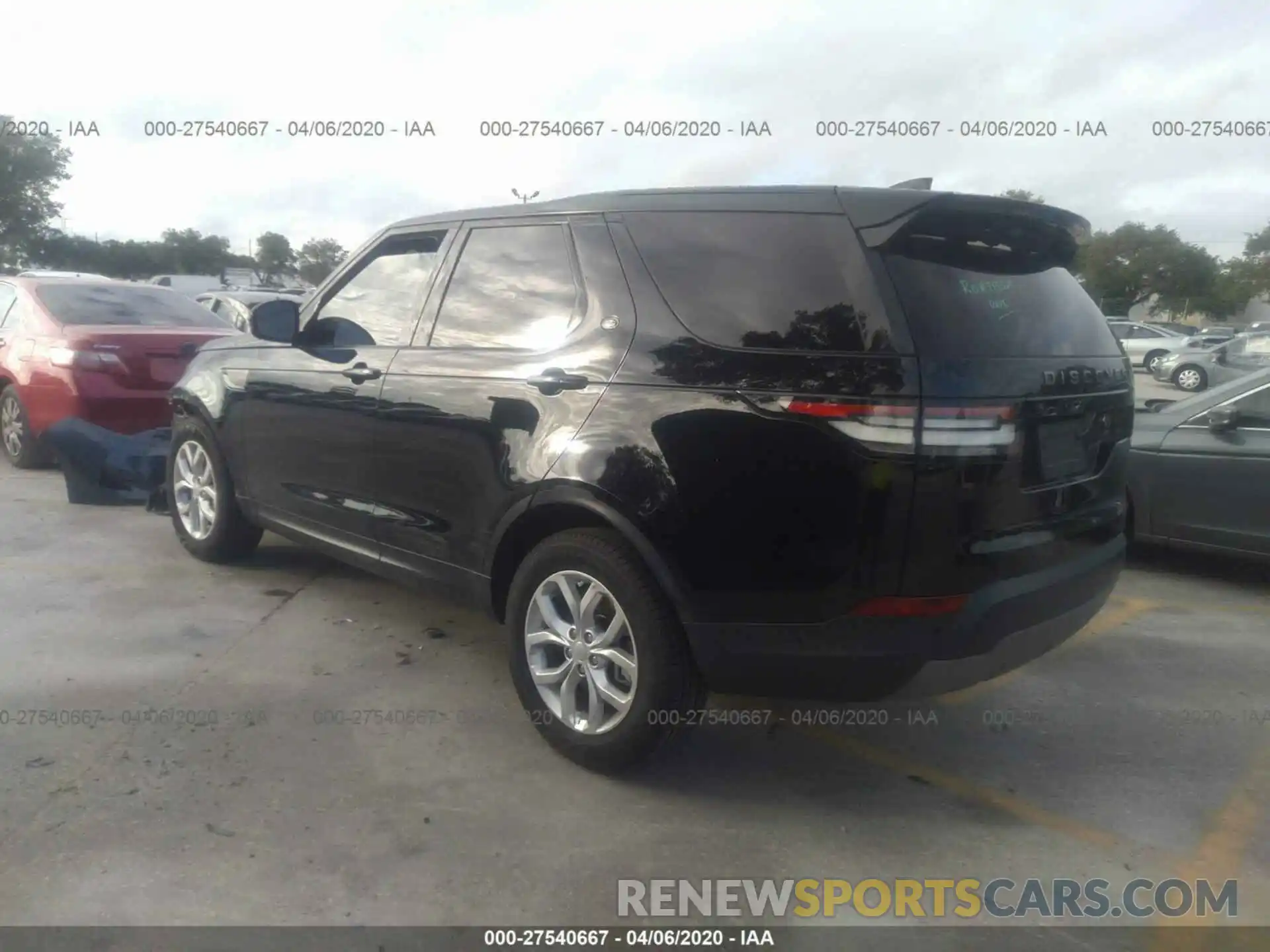 3 Photograph of a damaged car SALRG2RV6KA093819 LAND ROVER DISCOVERY 2019