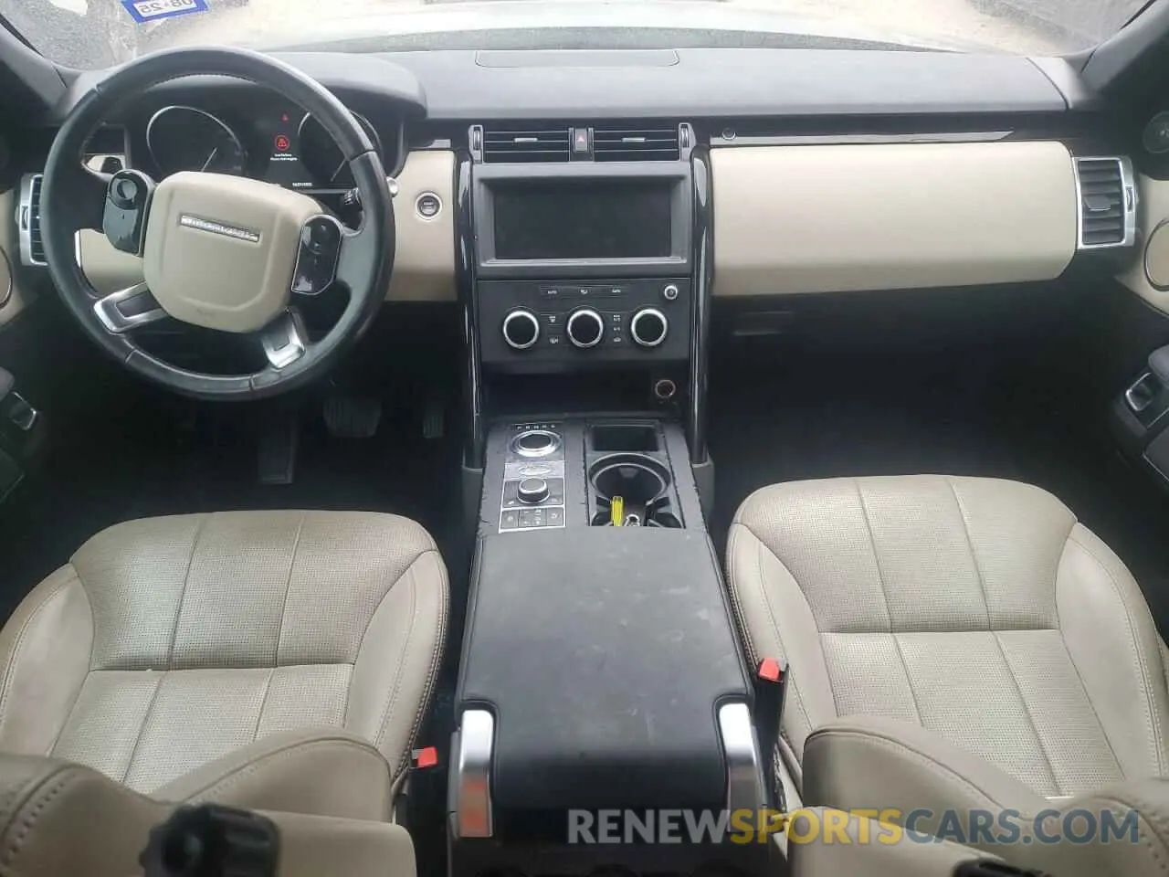 8 Photograph of a damaged car SALRG2RV7KA096244 LAND ROVER DISCOVERY 2019