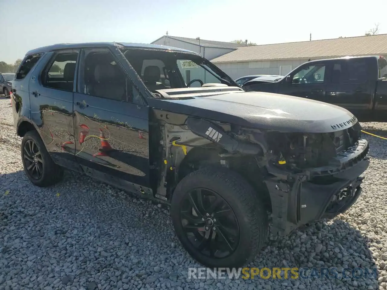 4 Photograph of a damaged car SALRG2RV9K2413967 LAND ROVER DISCOVERY 2019