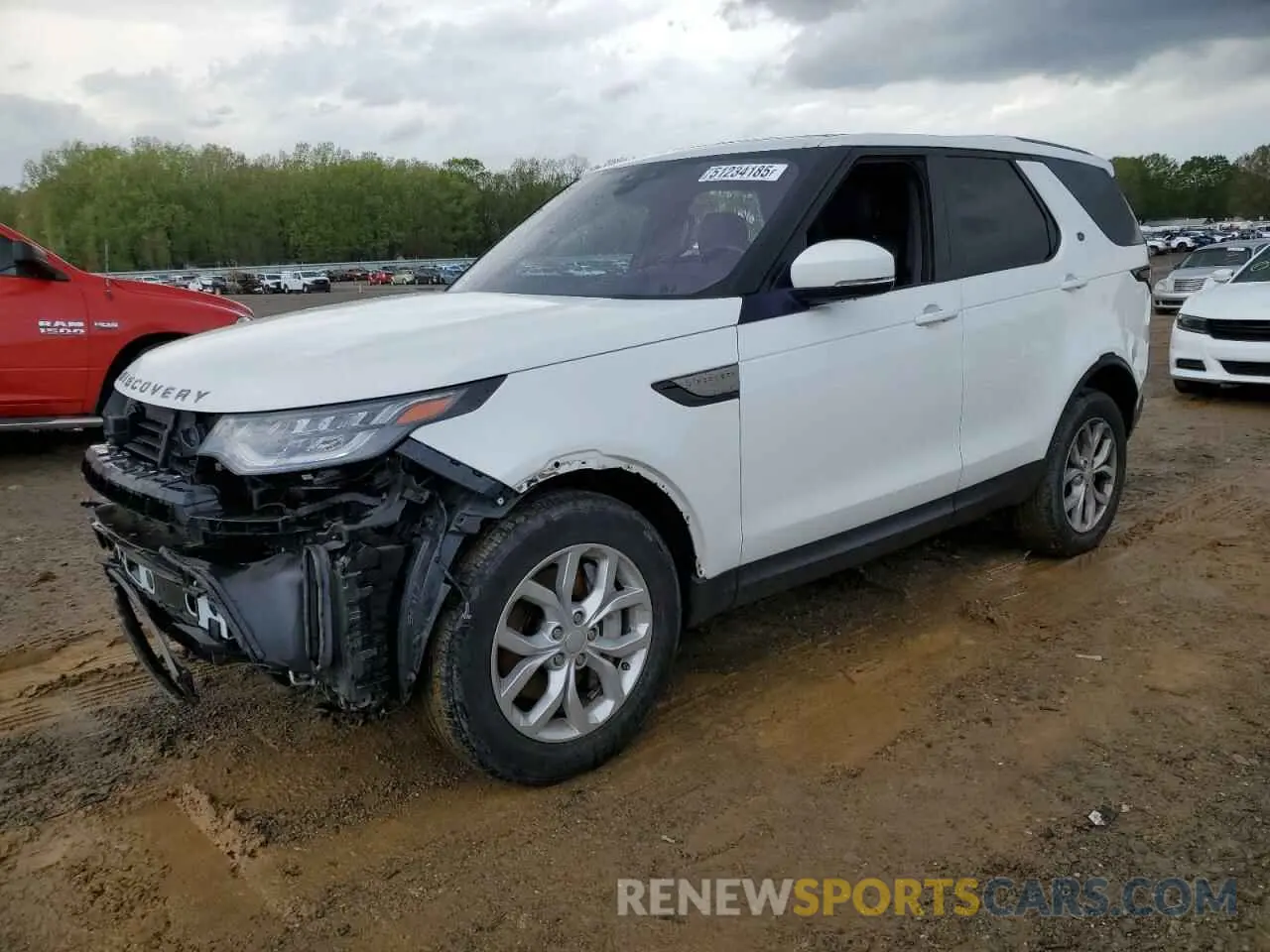 1 Photograph of a damaged car SALRG2RV9KA093653 LAND ROVER DISCOVERY 2019