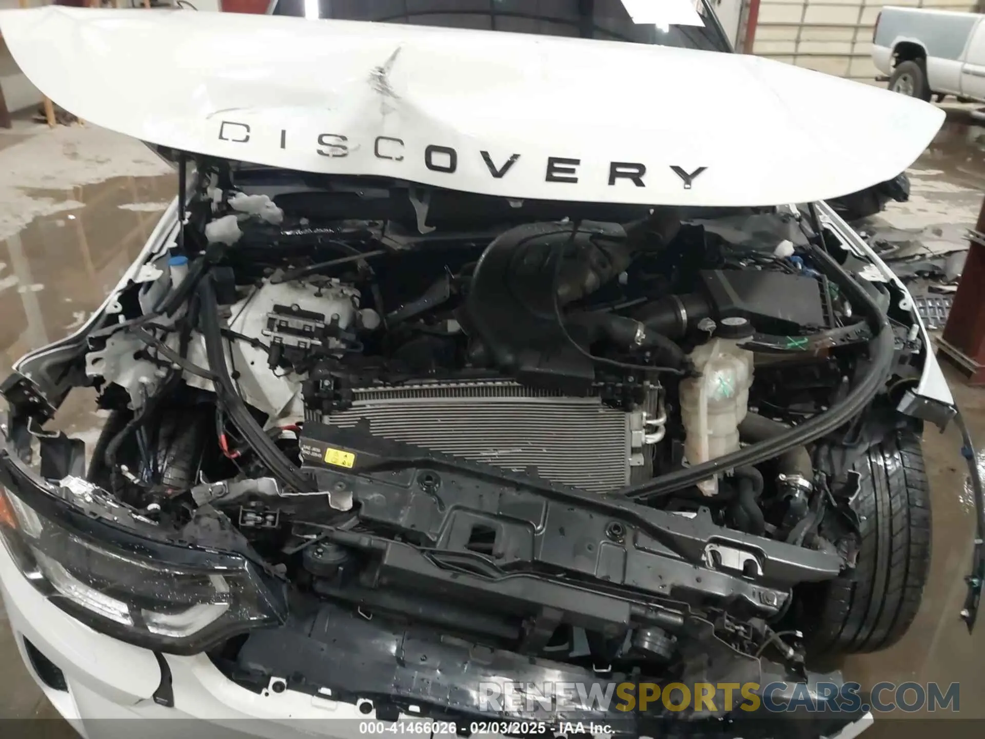10 Photograph of a damaged car SALRR2RKXK2410737 LAND ROVER DISCOVERY 2019