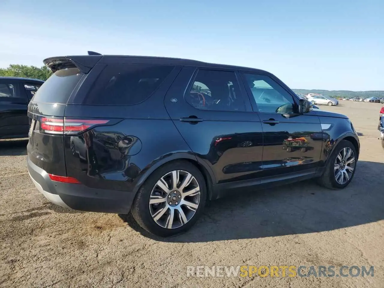 3 Photograph of a damaged car SALRR2RV0KA081577 LAND ROVER DISCOVERY 2019