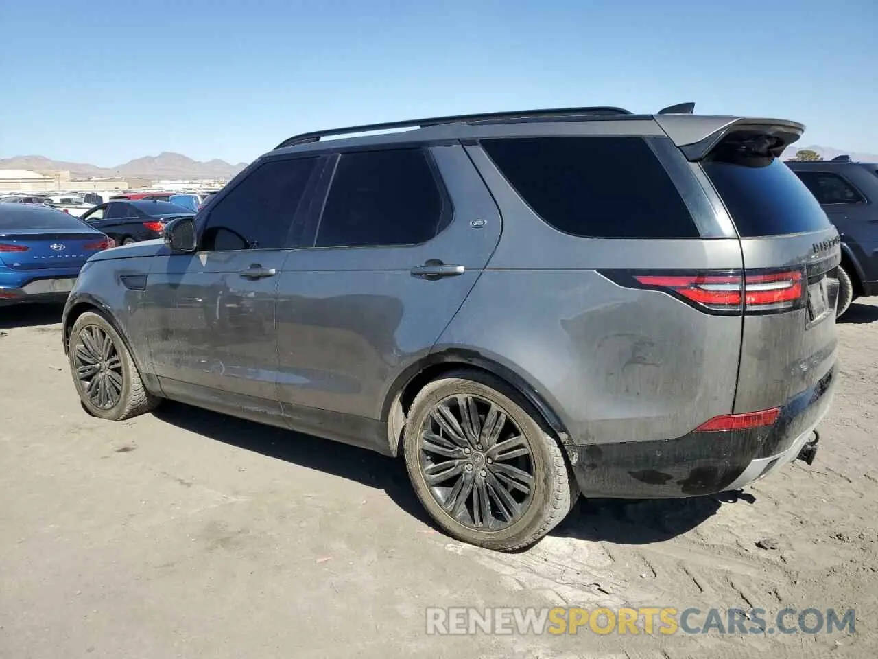 2 Photograph of a damaged car SALRR2RV3K2403462 LAND ROVER DISCOVERY 2019