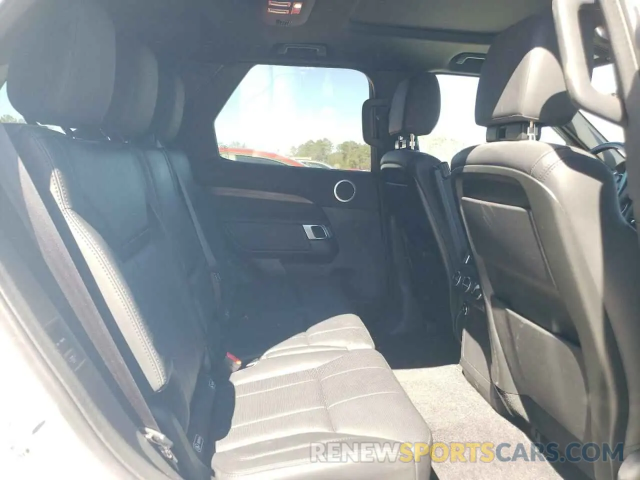 11 Photograph of a damaged car SALRR2RV6K2401608 LAND ROVER DISCOVERY 2019