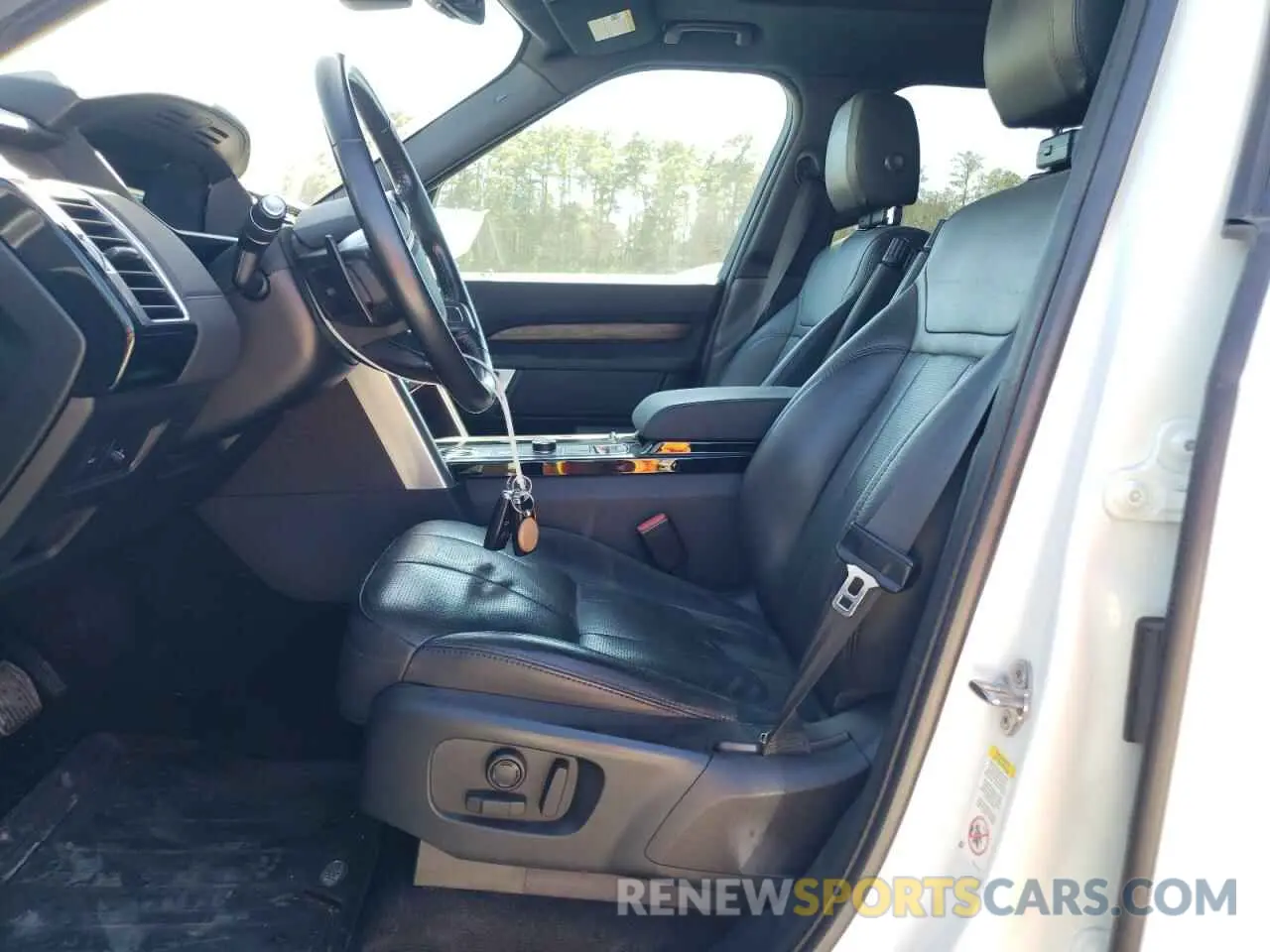 7 Photograph of a damaged car SALRR2RV6K2401608 LAND ROVER DISCOVERY 2019