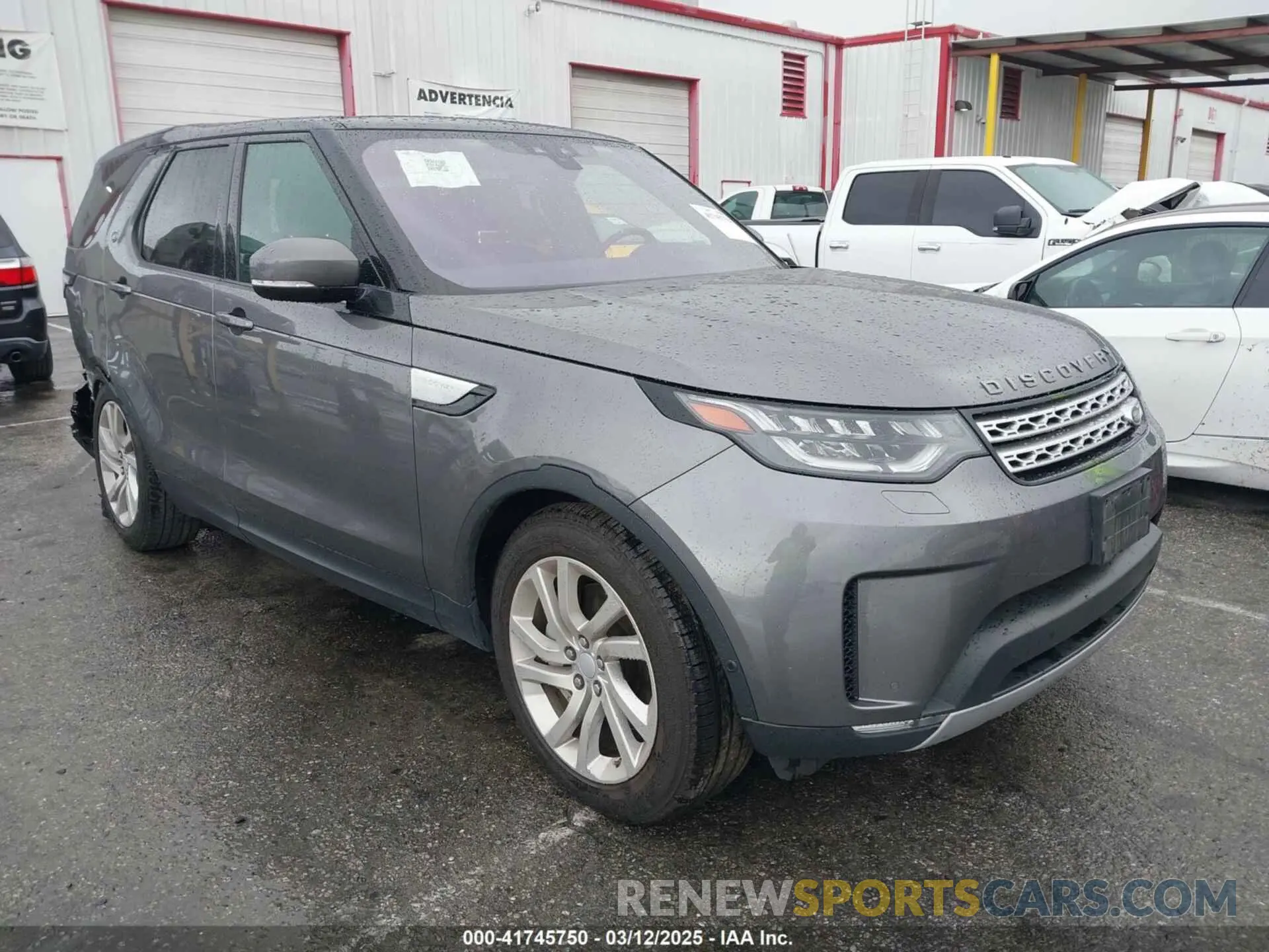 1 Photograph of a damaged car SALRR2RV6K2407117 LAND ROVER DISCOVERY 2019