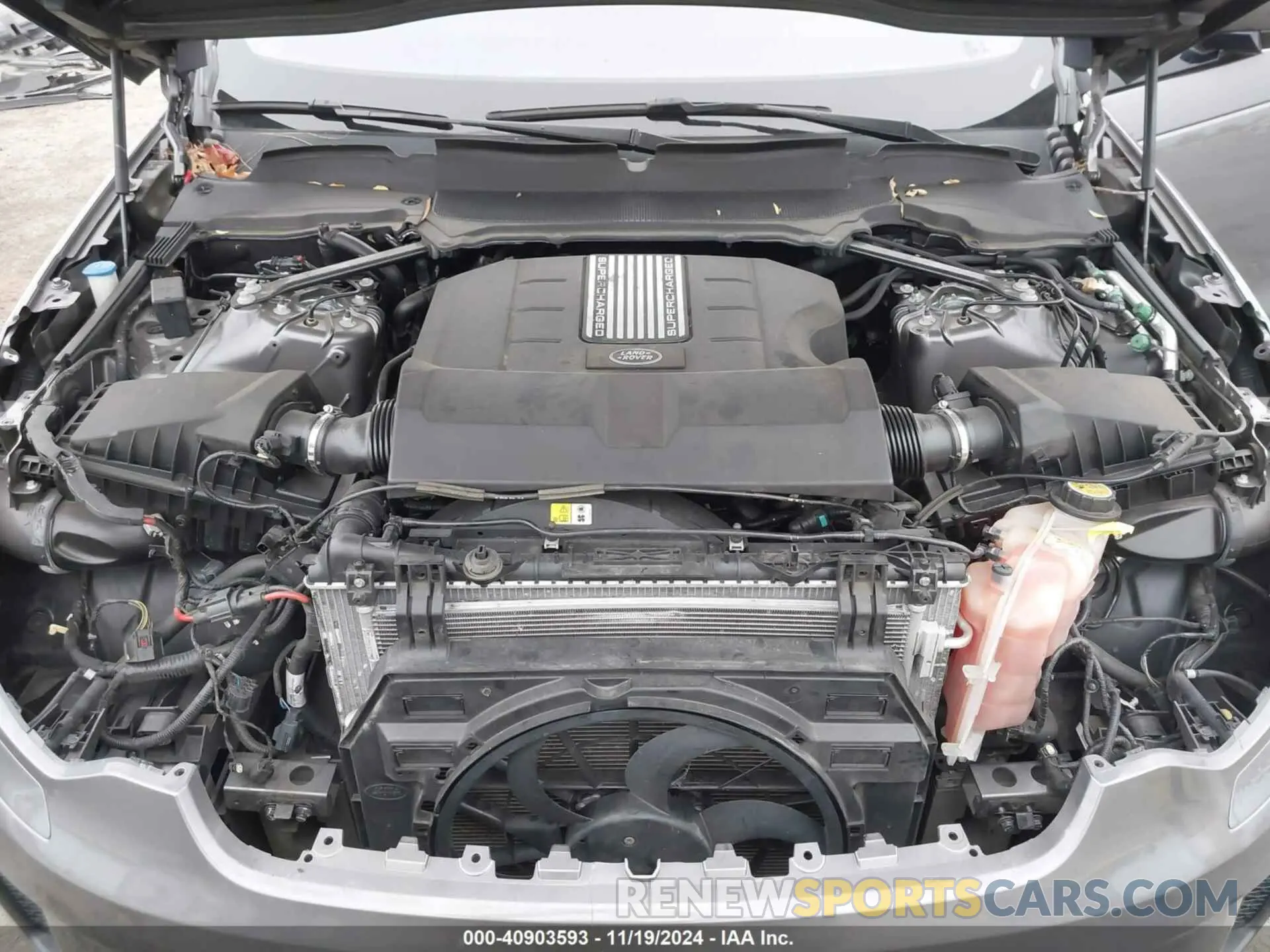10 Photograph of a damaged car SALRR2RV8K2400167 LAND ROVER DISCOVERY 2019