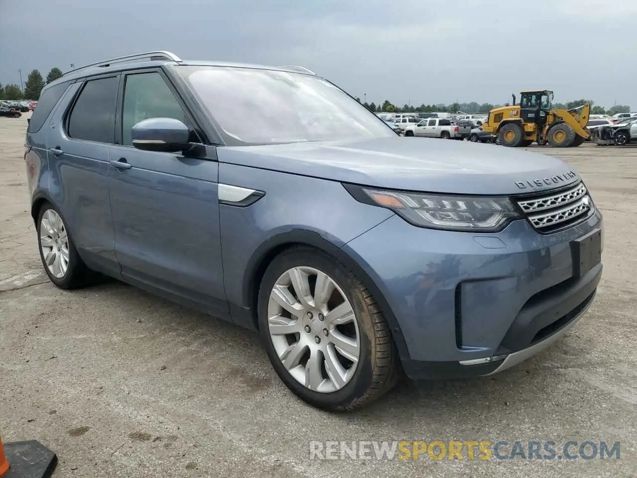 4 Photograph of a damaged car SALRR2RV9K2400467 LAND ROVER DISCOVERY 2019