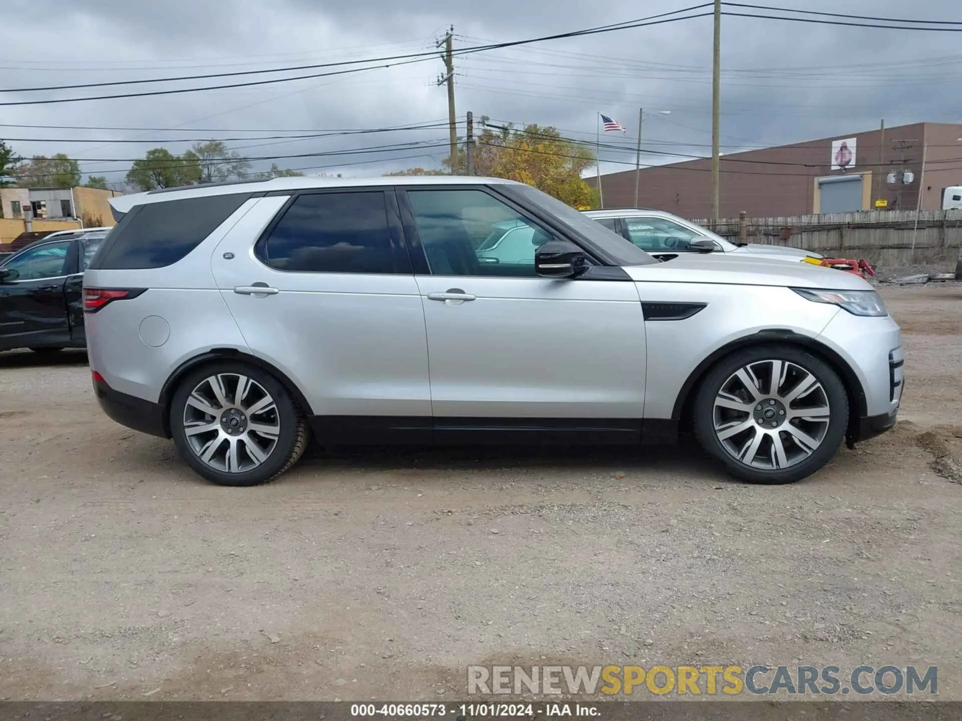 13 Photograph of a damaged car SALRT2RK5K2413224 LAND ROVER DISCOVERY 2019