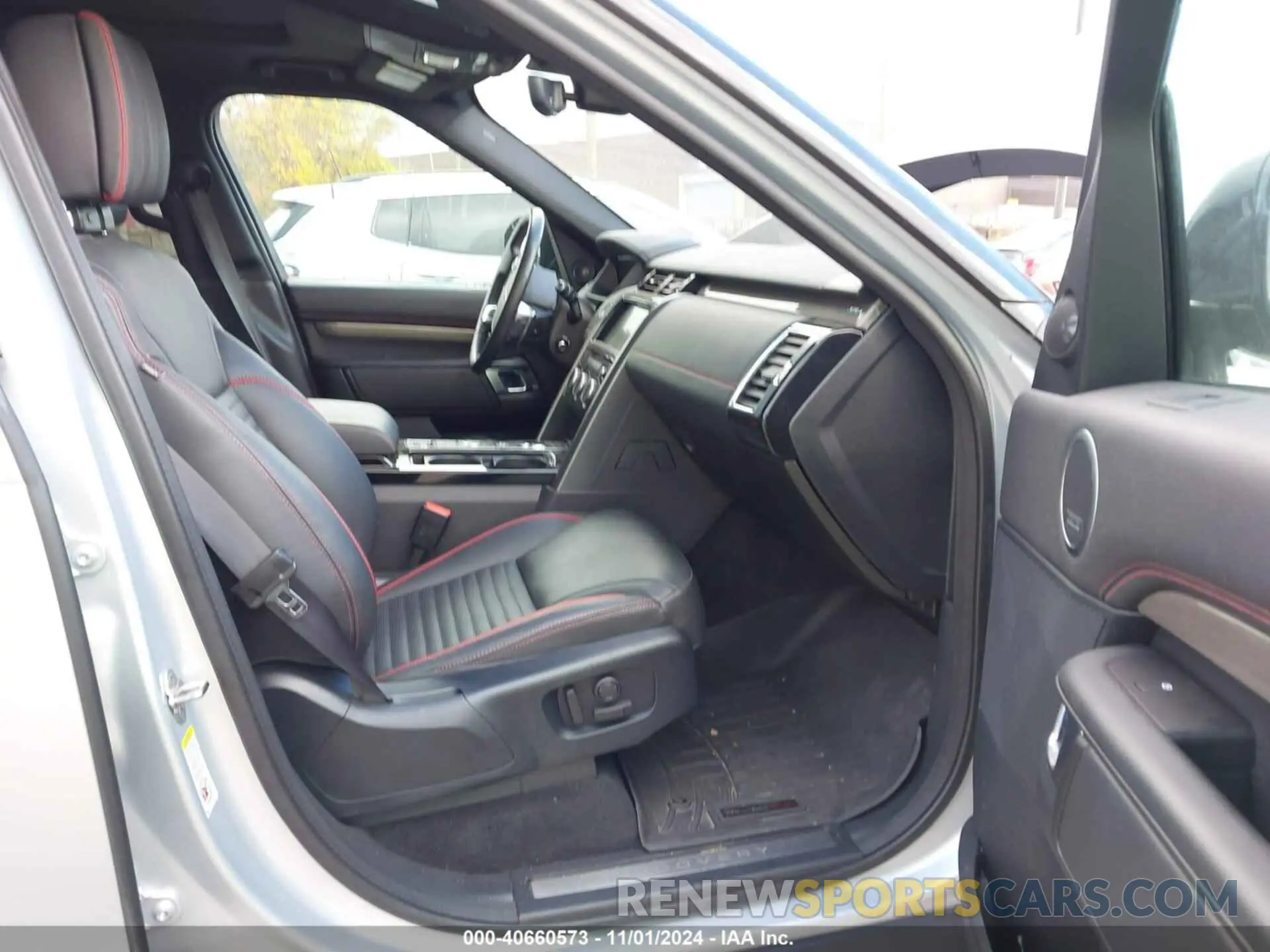 5 Photograph of a damaged car SALRT2RK5K2413224 LAND ROVER DISCOVERY 2019