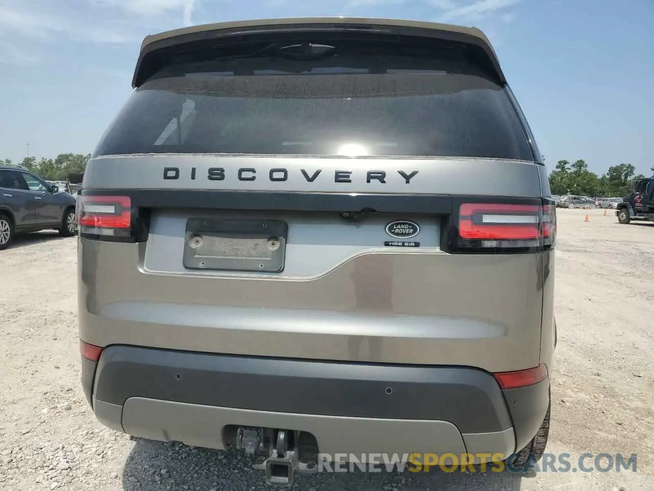 6 Photograph of a damaged car SALRT2RV3KA094809 LAND ROVER DISCOVERY 2019