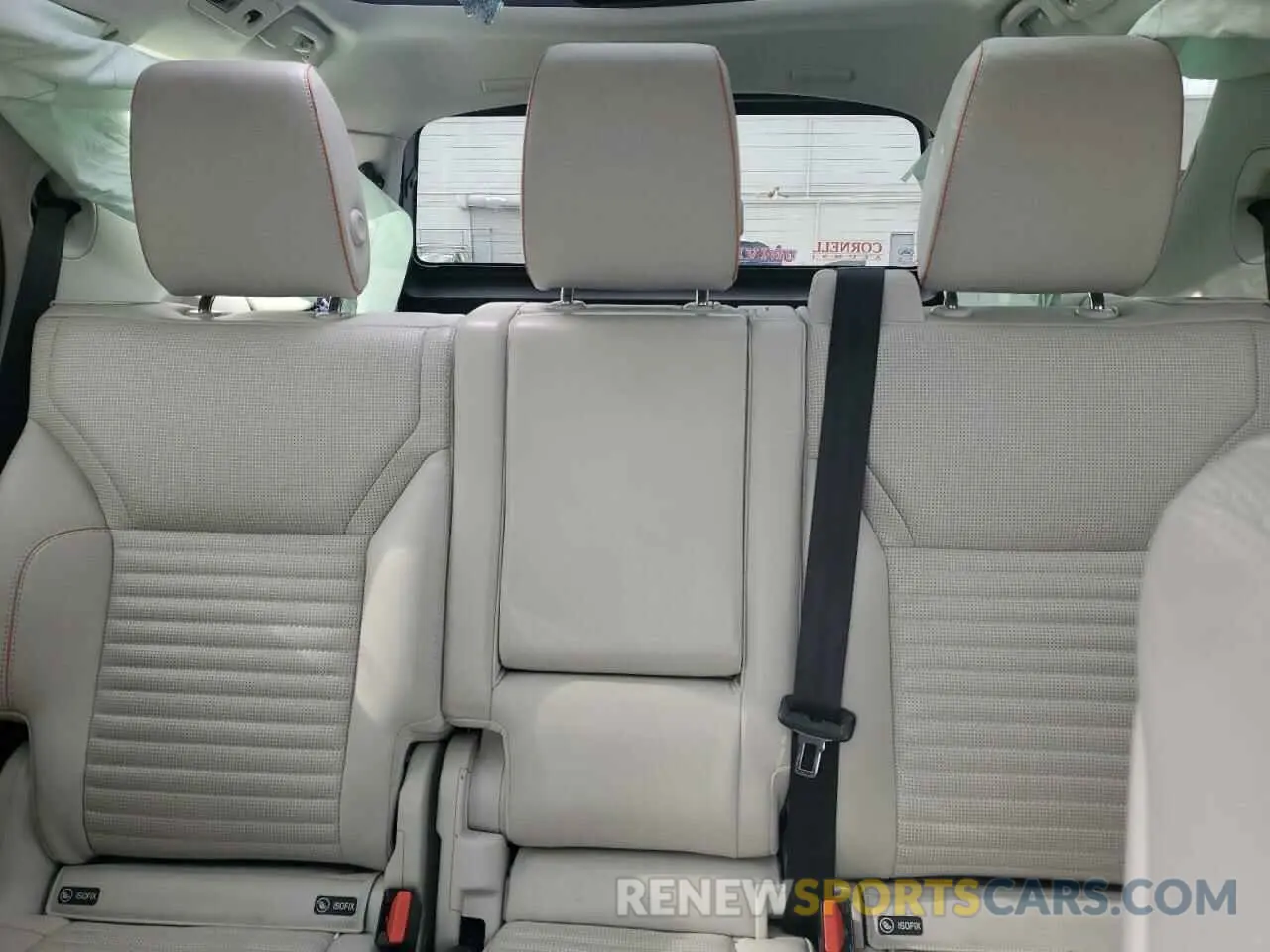 10 Photograph of a damaged car SALRT2RV8KA087077 LAND ROVER DISCOVERY 2019