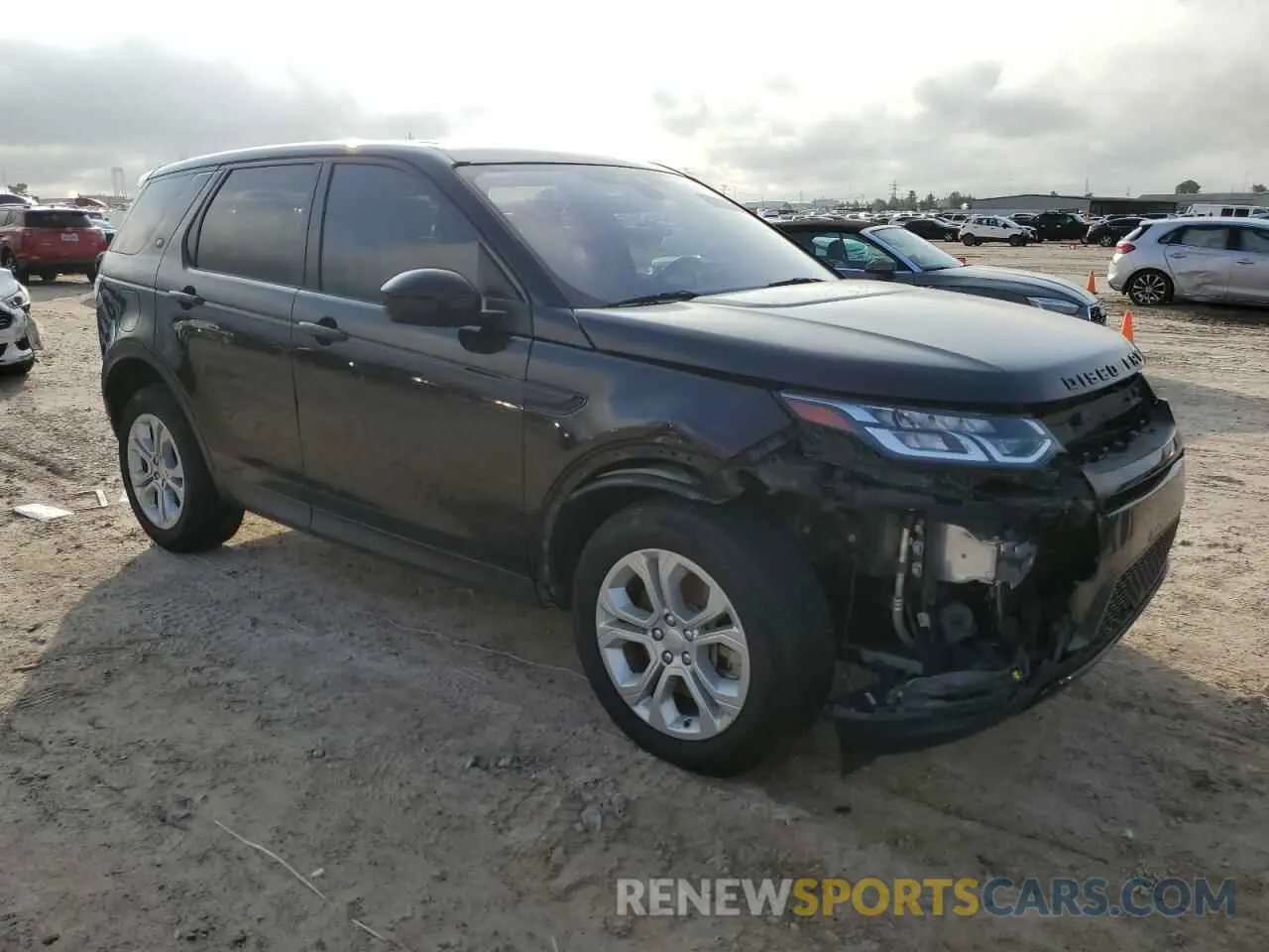 4 Photograph of a damaged car SALCJ2FX2LH849958 LAND ROVER DISCOVERY 2020