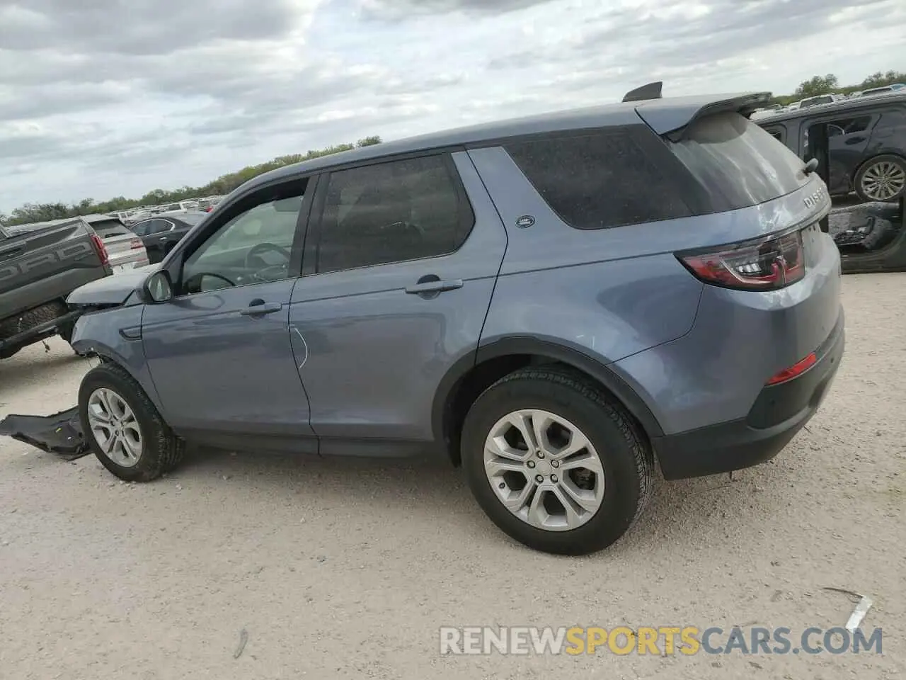 2 Photograph of a damaged car SALCJ2FX2LH879915 LAND ROVER DISCOVERY 2020