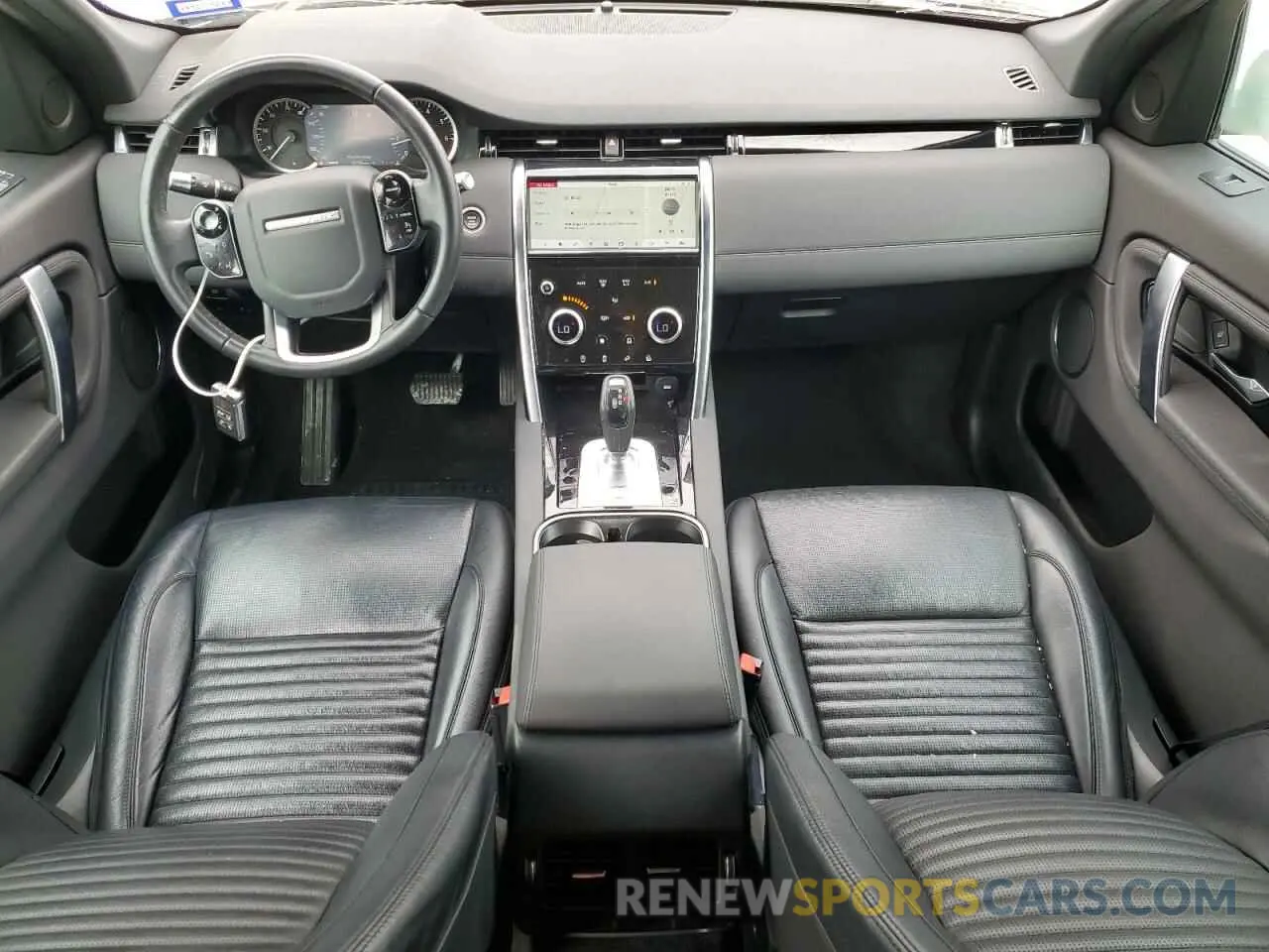 8 Photograph of a damaged car SALCJ2FX5LH845967 LAND ROVER DISCOVERY 2020