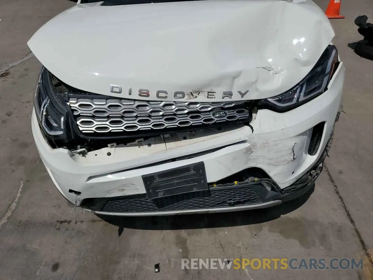 12 Photograph of a damaged car SALCJ2FX5LH860971 LAND ROVER DISCOVERY 2020