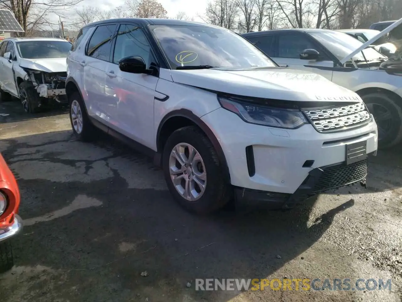 1 Photograph of a damaged car SALCJ2FX8LH852072 LAND ROVER DISCOVERY 2020